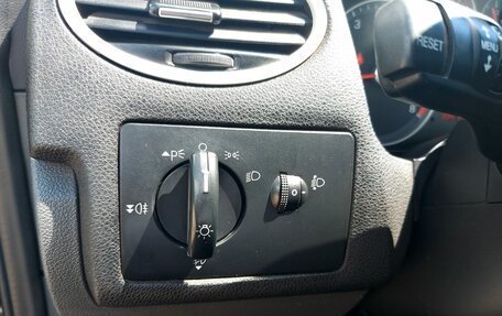 Nissan Almera, 2006 год, 402 600 рублей, 8 фотография