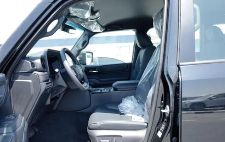 Toyota Land Cruiser Prado, 2024 год, 7 600 000 рублей, 5 фотография
