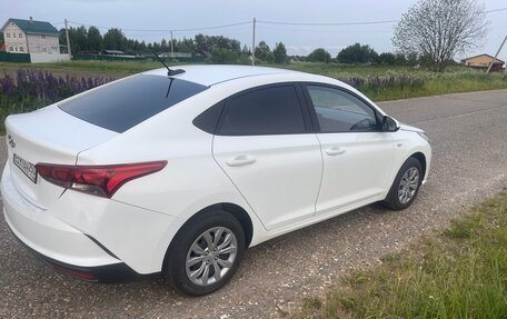 Hyundai Solaris II рестайлинг, 2020 год, 1 550 000 рублей, 3 фотография