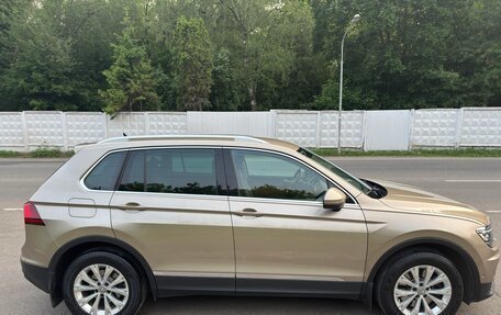 Volkswagen Tiguan II, 2017 год, 2 545 000 рублей, 4 фотография