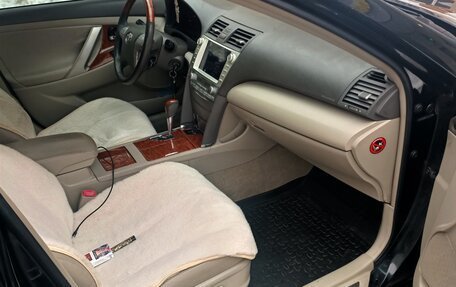 Toyota Camry, 2008 год, 750 000 рублей, 8 фотография