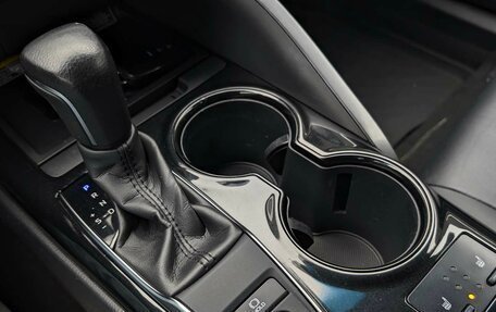 Toyota Camry, 2020 год, 2 765 000 рублей, 17 фотография