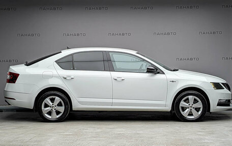 Skoda Octavia, 2018 год, 1 735 000 рублей, 6 фотография