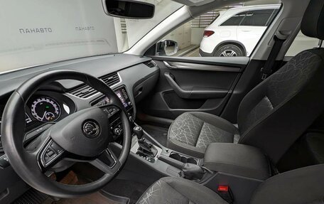 Skoda Octavia, 2018 год, 1 735 000 рублей, 12 фотография