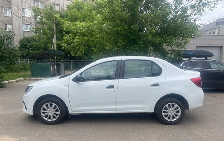 Renault Logan II, 2018 год, 875 000 рублей, 10 фотография
