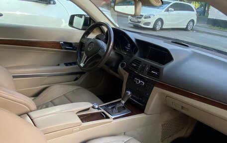 Mercedes-Benz E-Класс, 2012 год, 1 450 000 рублей, 4 фотография