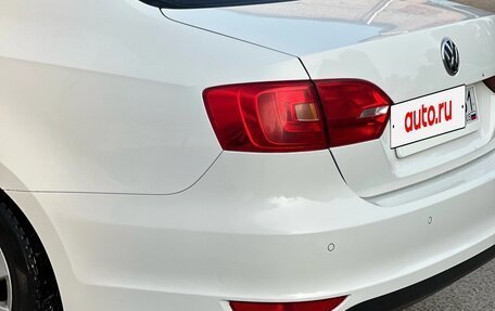 Volkswagen Jetta VI, 2013 год, 890 000 рублей, 10 фотография