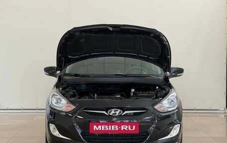Hyundai Solaris II рестайлинг, 2012 год, 920 000 рублей, 4 фотография