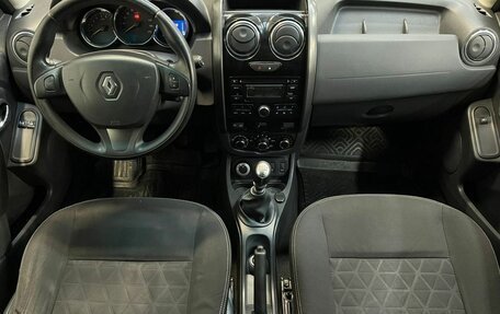 Renault Duster I рестайлинг, 2015 год, 1 090 000 рублей, 14 фотография