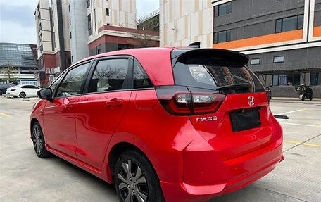 Honda Fit, 2021 год, 1 250 000 рублей, 5 фотография