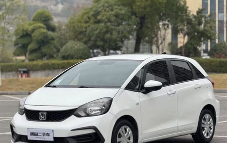 Honda Fit, 2021 год, 1 250 000 рублей, 3 фотография
