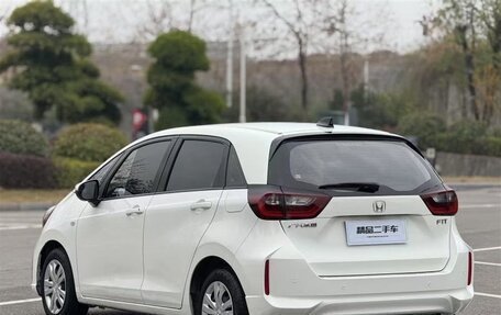 Honda Fit, 2021 год, 1 250 000 рублей, 7 фотография