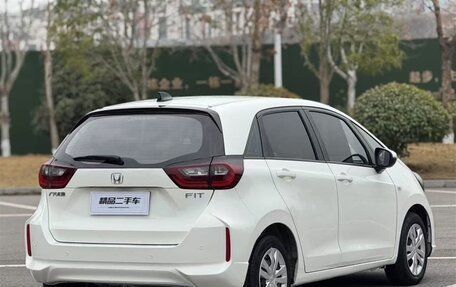 Honda Fit, 2021 год, 1 250 000 рублей, 9 фотография