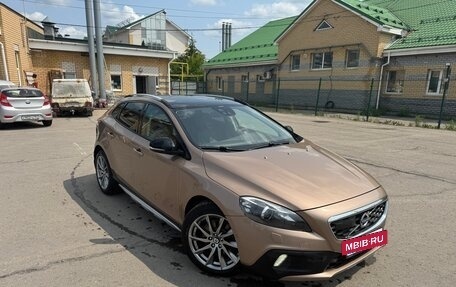 Volvo V40 Cross Country I, 2013 год, 1 950 000 рублей, 10 фотография