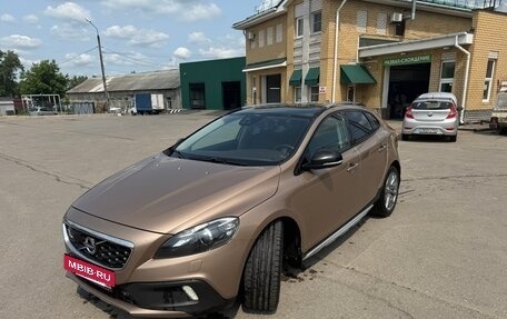 Volvo V40 Cross Country I, 2013 год, 1 950 000 рублей, 13 фотография