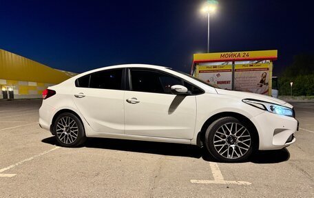 KIA Cerato III, 2017 год, 1 350 000 рублей, 4 фотография