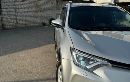 Toyota RAV4, 2015 год, 2 150 000 рублей, 5 фотография