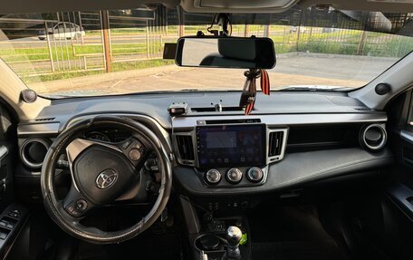 Toyota RAV4, 2015 год, 2 150 000 рублей, 12 фотография
