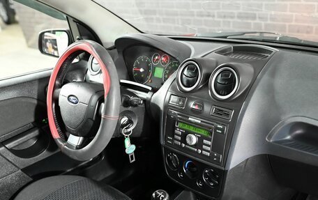 Ford Fiesta, 2006 год, 330 000 рублей, 13 фотография