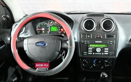 Ford Fiesta, 2006 год, 330 000 рублей, 14 фотография