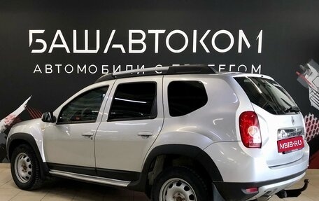 Renault Duster I рестайлинг, 2014 год, 750 000 рублей, 2 фотография