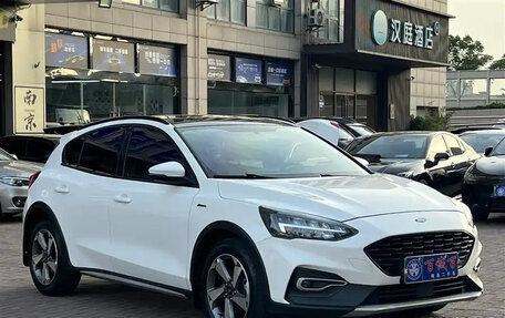 Ford Focus IV, 2021 год, 1 450 000 рублей, 3 фотография