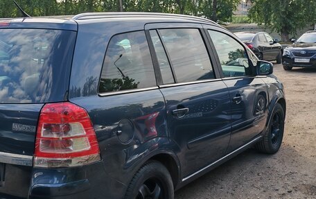 Opel Zafira B, 2011 год, 739 000 рублей, 4 фотография