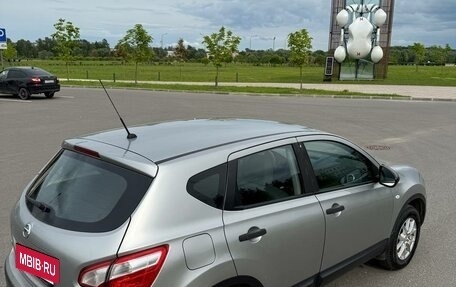 Nissan Qashqai, 2011 год, 900 000 рублей, 15 фотография