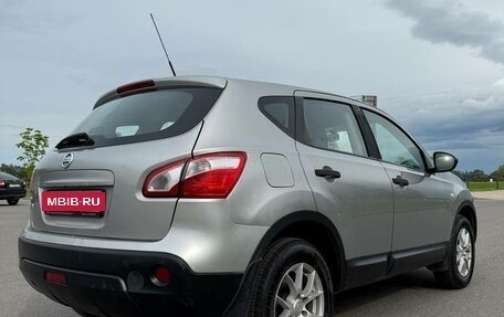 Nissan Qashqai, 2011 год, 900 000 рублей, 6 фотография