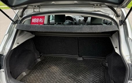 Nissan Qashqai, 2011 год, 900 000 рублей, 21 фотография