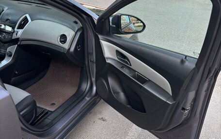 Chevrolet Cruze II, 2014 год, 1 000 050 рублей, 10 фотография