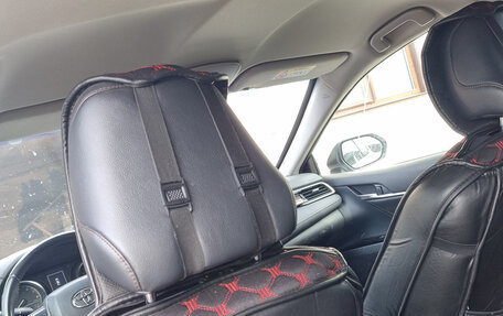 Toyota Camry, 2018 год, 2 900 000 рублей, 2 фотография