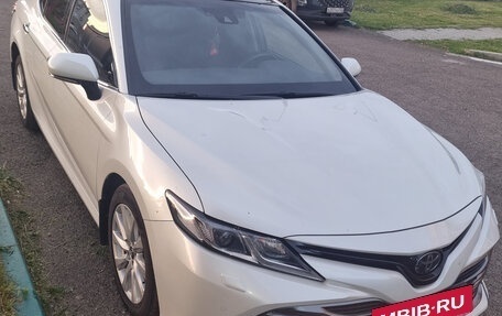 Toyota Camry, 2018 год, 2 900 000 рублей, 11 фотография