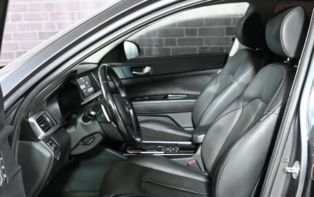 KIA Optima IV, 2018 год, 1 890 000 рублей, 10 фотография