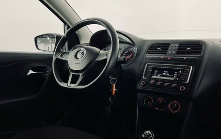 Volkswagen Polo VI (EU Market), 2018 год, 1 090 000 рублей, 17 фотография