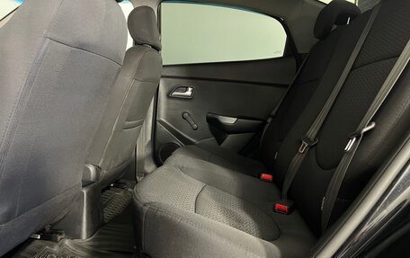 KIA Rio III рестайлинг, 2015 год, 972 000 рублей, 24 фотография