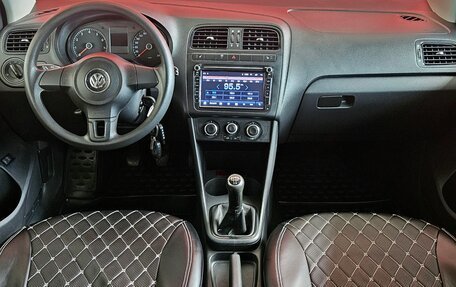 Volkswagen Polo VI (EU Market), 2011 год, 575 000 рублей, 9 фотография