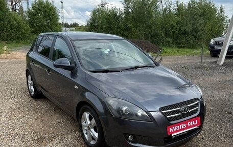 KIA cee'd I рестайлинг, 2009 год, 600 000 рублей, 11 фотография