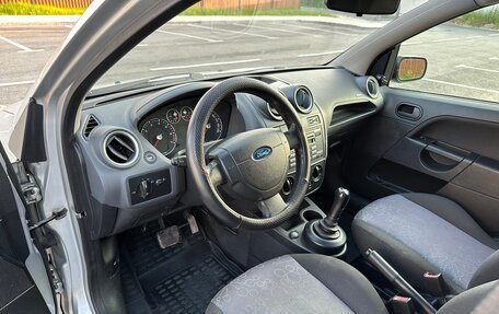 Ford Fiesta, 2007 год, 155 000 рублей, 16 фотография