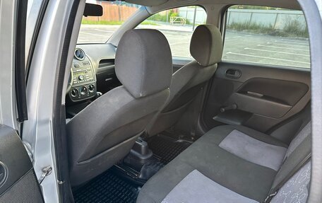 Ford Fiesta, 2007 год, 155 000 рублей, 21 фотография