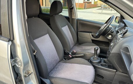 Ford Fiesta, 2007 год, 155 000 рублей, 28 фотография