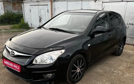 Hyundai i30 I, 2010 год, 690 000 рублей, 3 фотография