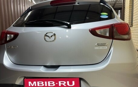 Mazda Demio IV, 2017 год, 1 100 000 рублей, 6 фотография