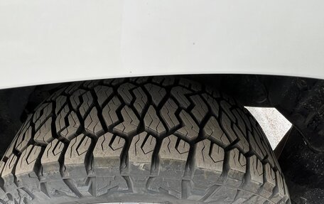 Toyota Land Cruiser Prado 150 рестайлинг 2, 2012 год, 2 485 000 рублей, 8 фотография