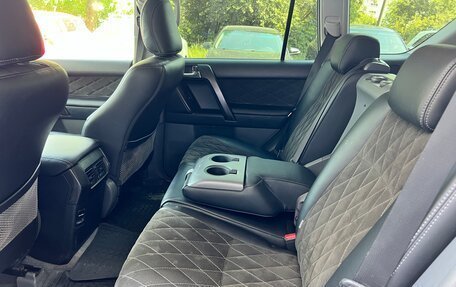 Toyota Land Cruiser Prado 150 рестайлинг 2, 2012 год, 2 485 000 рублей, 6 фотография