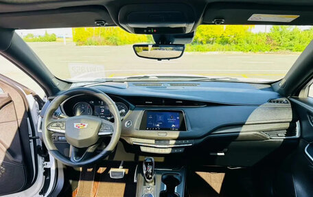 Cadillac XT4 I, 2022 год, 2 905 000 рублей, 3 фотография