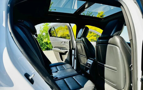 Cadillac XT4 I, 2022 год, 2 905 000 рублей, 5 фотография