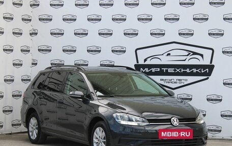 Volkswagen Golf VII, 2019 год, 1 690 000 рублей, 4 фотография
