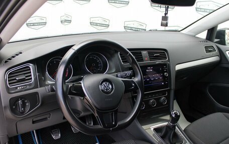 Volkswagen Golf VII, 2019 год, 1 690 000 рублей, 11 фотография