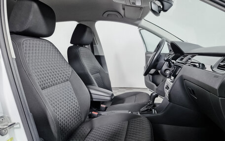 Skoda Rapid I, 2018 год, 1 389 000 рублей, 11 фотография
